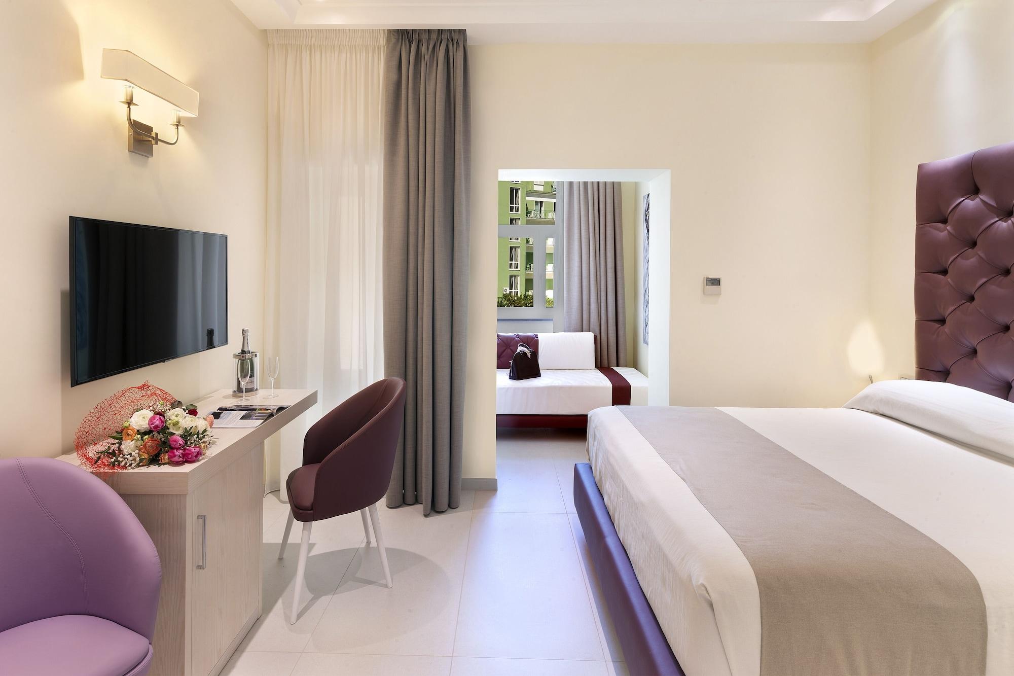 Couette-café Palazzo Tritone & Abagnale 3*