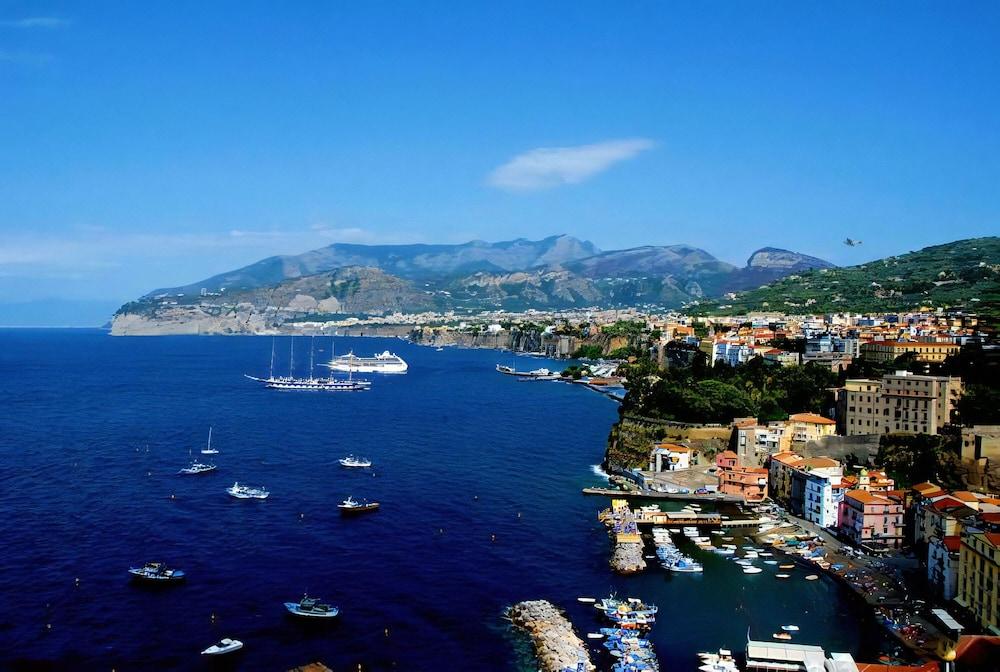 Palazzo Tritone & Abagnale 3* Sorrente